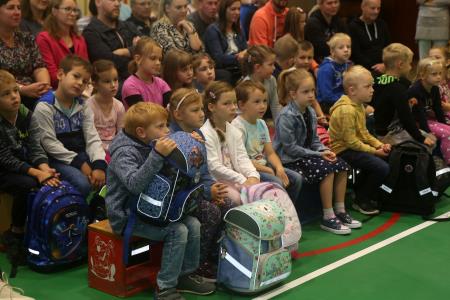 PRVOŠOLČKI BEGUNJE 07 FOTO LJUBO VUKELIČ